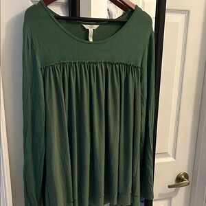 Matilda Jane VGC Forest Green long sleeve long flowy Blouse